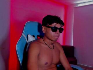 Alejandro Montenegro webcam model stream image