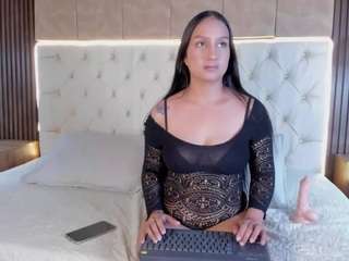 aria-white webcam camsoda model stream image