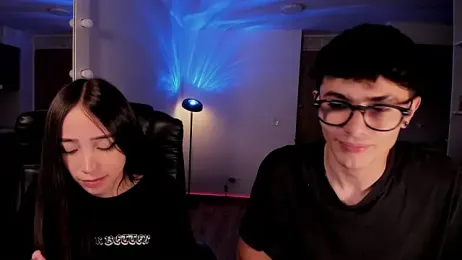 Mikeyvioleta_ webcam model stream image