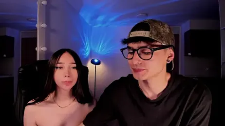 Mikeyvioleta_ webcam model stream image