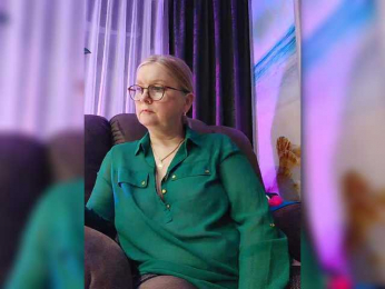 Hot_frenzy webcam model stream image