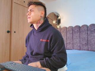 Marko Toro webcam model stream image