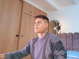 Marko Toro webcam model stream image