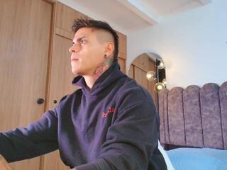 Marko Toro webcam model stream image