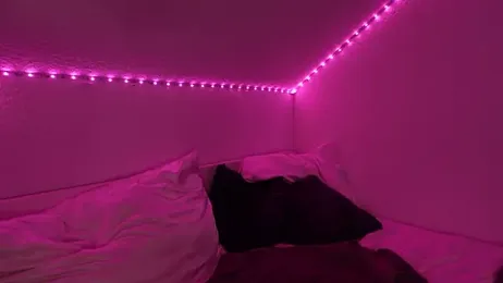 AdelinaAlia webcam model stream image