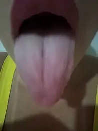 intact_w webcam stripchat model stream image