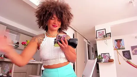 karlye_5 webcam model stream image