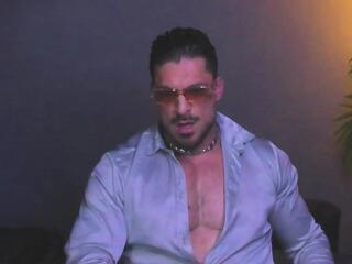 Dennis Cox webcam flirt4free model stream image