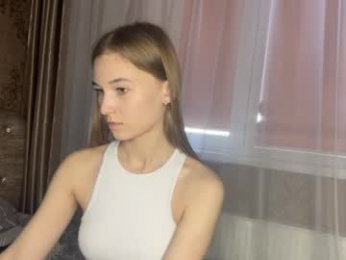 maria_plaudice webcam model stream image