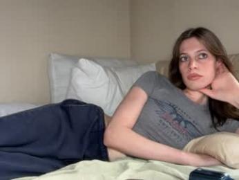 goddess_larz webcam model stream image