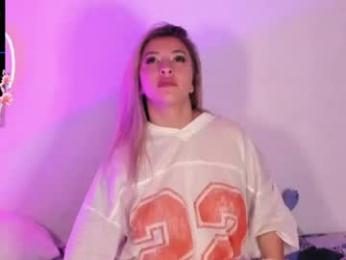 saradiazxxx webcam model stream image