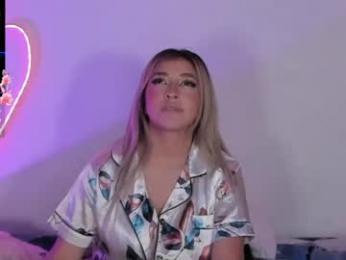 saradiazxxx webcam model stream image