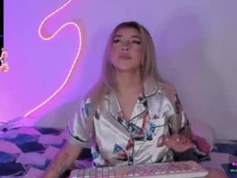 saradiazxxx webcam model stream image