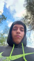 Lu_01 webcam model stream image