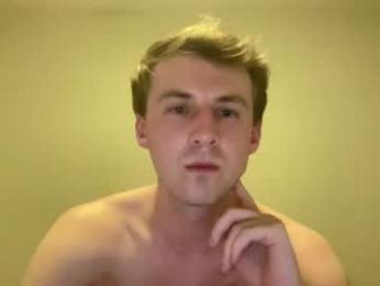 cody_clouds webcam model stream image