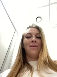 Sweet___Emily webcam stripchat model stream image