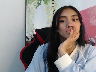 Gabriella Hudson webcam model stream image