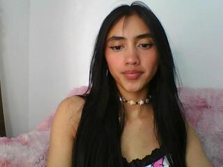 Gabriella Hudson webcam model stream image