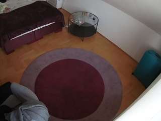 voyeurcam-julmodels-whitebed-5 webcam model stream image