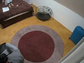 voyeurcam-julmodels-whitebed-5 webcam model stream image