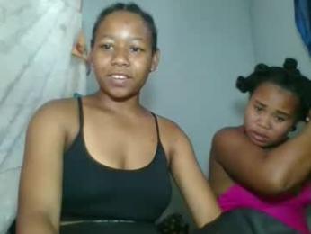 louane98 webcam model stream image