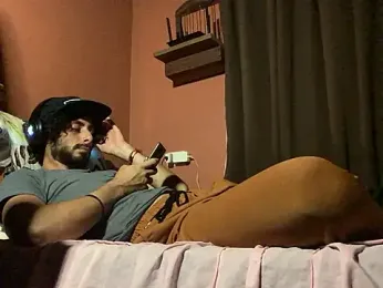 Nooneisthis webcam model stream image