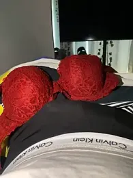 BBC_05_01 webcam model stream image