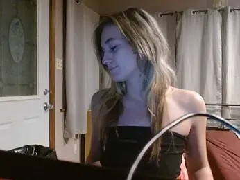 missymilf webcam model stream image