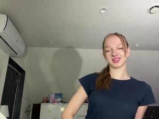 Diane Litle webcam model stream image