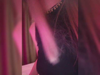 Blondi_Love webcam model stream image