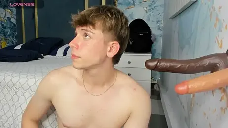 TaylerWhite webcam model stream image