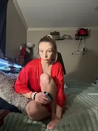 BetterThanAI webcam model stream image