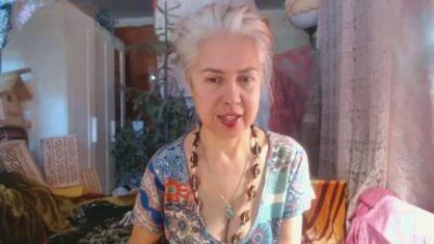 Ulduuz webcam model stream image