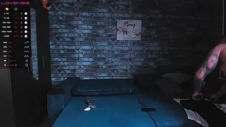 mark_normal webcam model stream image