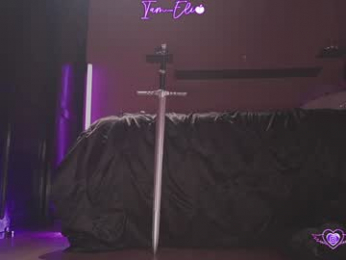 iam_eli webcam model stream image