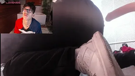 tim__fox webcam model stream image