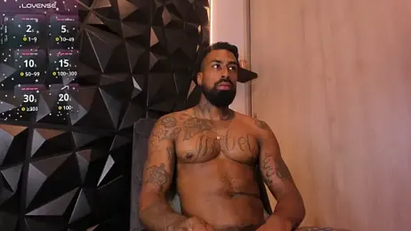 OstinDaniels webcam model stream image