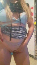 Camilitaa3 webcam model stream image