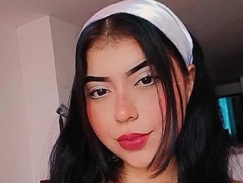 SalomeKio webcam model stream image