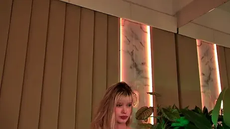 BellaSecrett webcam model stream image