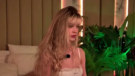 BellaSecrett webcam model stream image