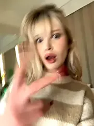 BellaSecrett webcam model stream image