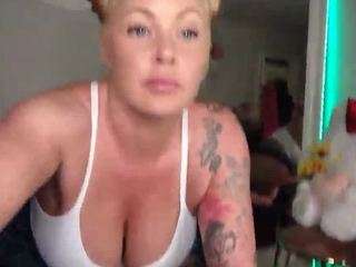 mshunnybunnyy webcam camsoda model stream image