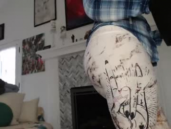 11willowandjohn11 webcam model stream image