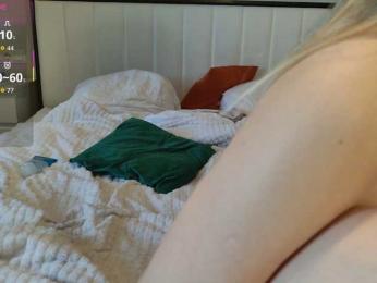 AltPornoo webcam model stream image