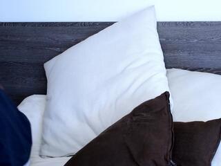 Lukhas webcam model stream image