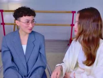 pinktwinss webcam model stream image