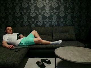 Lerroy Alpha webcam model stream image