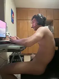 EmilianoPerex webcam stripchat model stream image