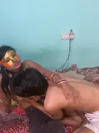 DuskyDreamer webcam model stream image